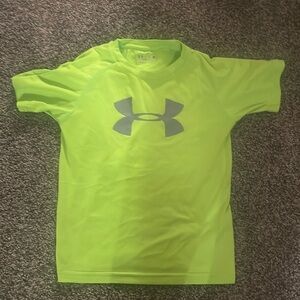 Girls Size 6 Under Armour Tee